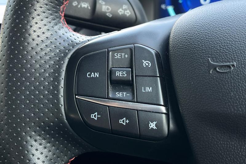 Used Ford Fiesta 2022 for sale - 77665775: Photo 33