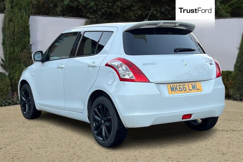 Used Suzuki Swift 2016 for sale - 76767098: Photo 2