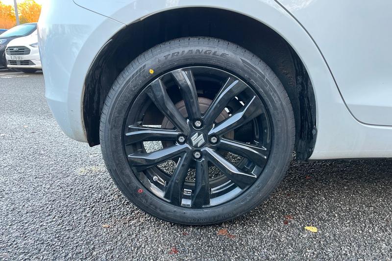 Used Suzuki Swift 2016 for sale - 76767098: Photo 8