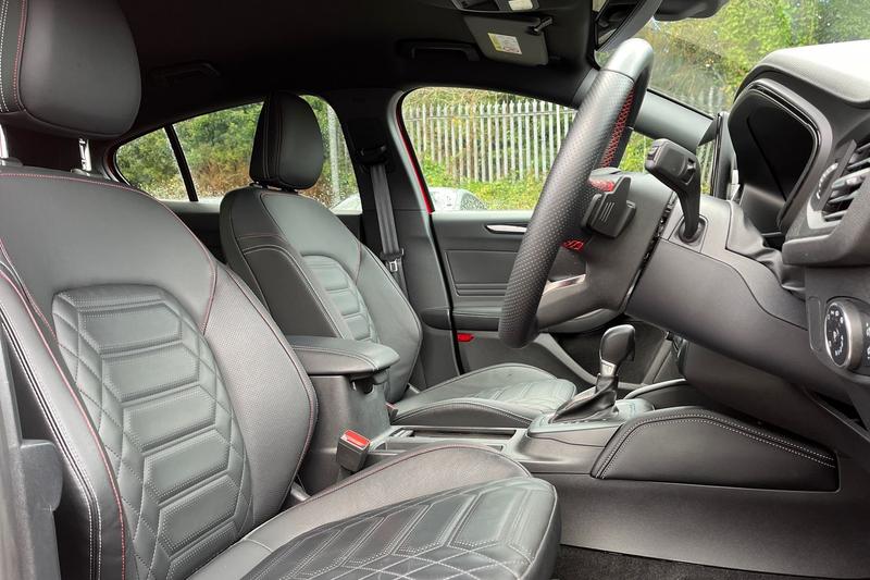 Used Ford Focus 2022 for sale - 76738855: Photo 17