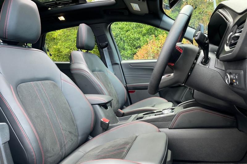 Used Ford Kuga 2024 for sale - 75997388: Photo 17