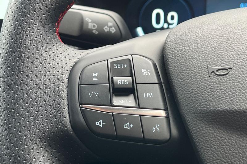 Used Ford Kuga 2025 for sale - 77435061: Photo 34