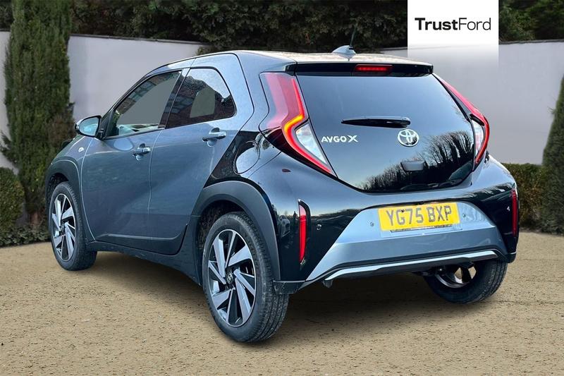 Used Toyota Aygo X 2025 for sale - 76703276: Photo 2