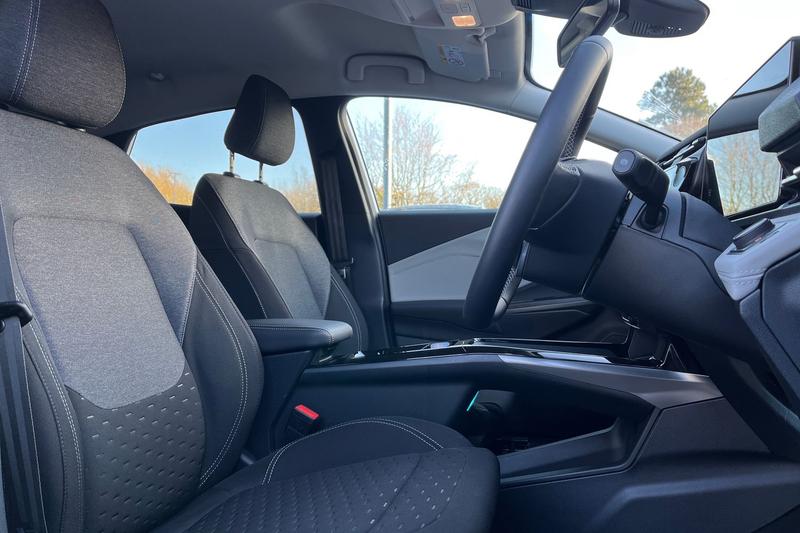 Used Ford Puma Gen-E 2025 for sale - 76782436: Photo 17