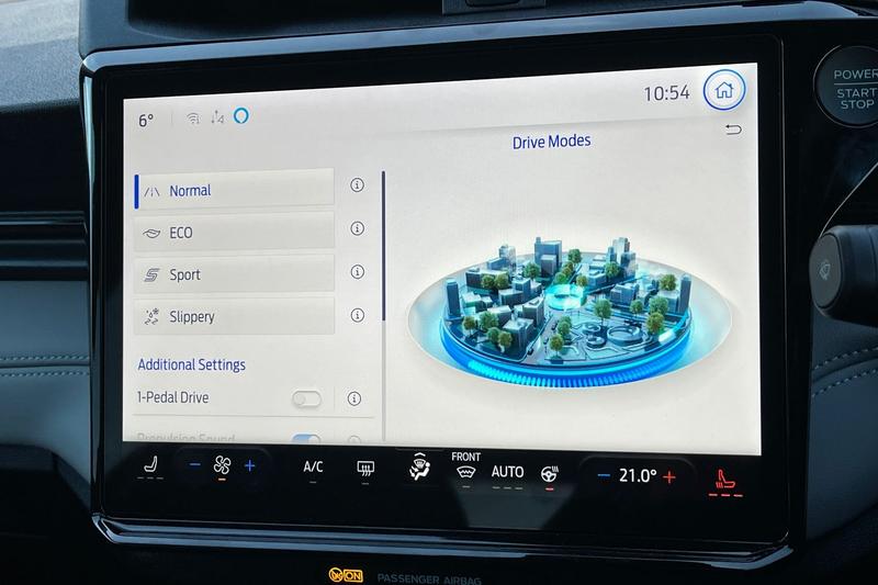 Used Ford Puma Gen-E 2025 for sale - 76782436: Photo 29