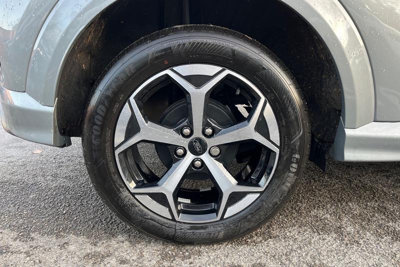 Used Ford Puma 2025 for sale - 76653359: Photo 8