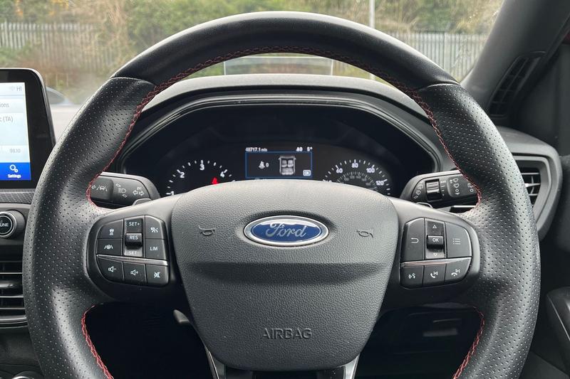 Used Ford Focus 2019 for sale - 77613628: Photo 12