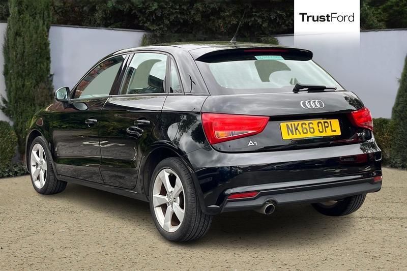 Used Audi A1 2016 for sale - 76131305: Photo 2