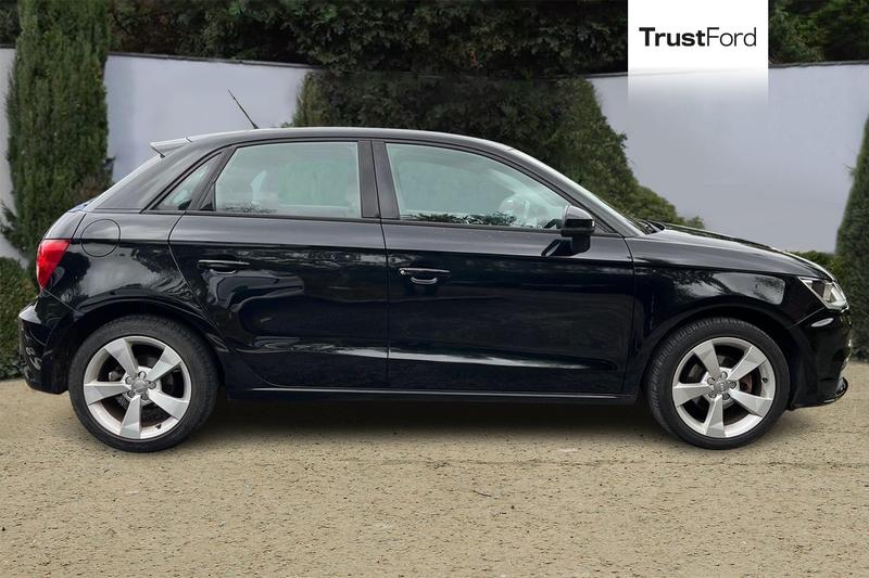 Used Audi A1 2016 for sale - 76131305: Photo 3
