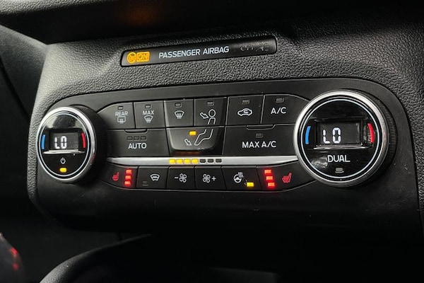 Used Ford Kuga 2022 for sale - 75667725: Photo 32