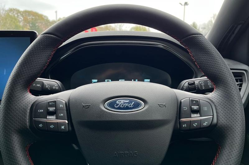 Used Ford Focus 2025 for sale - 78015241: Photo 12