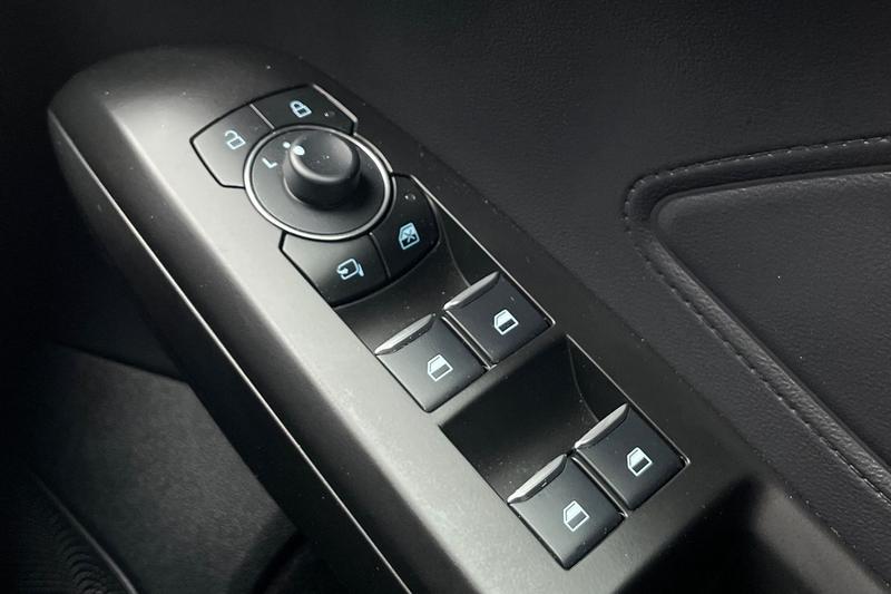 Used Ford Focus 2025 for sale - 78015241: Photo 16