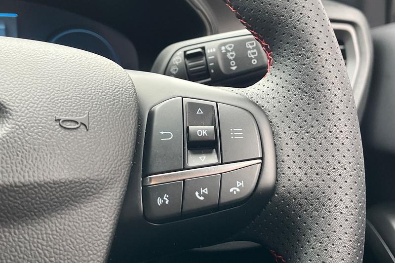 Used Ford Focus 2025 for sale - 78015241: Photo 35