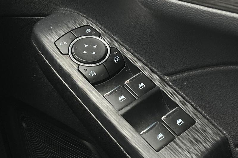 Used Ford Kuga 2025 for sale - 76772743: Photo 16