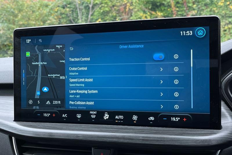 Used Ford Kuga 2025 for sale - 76772743: Photo 28