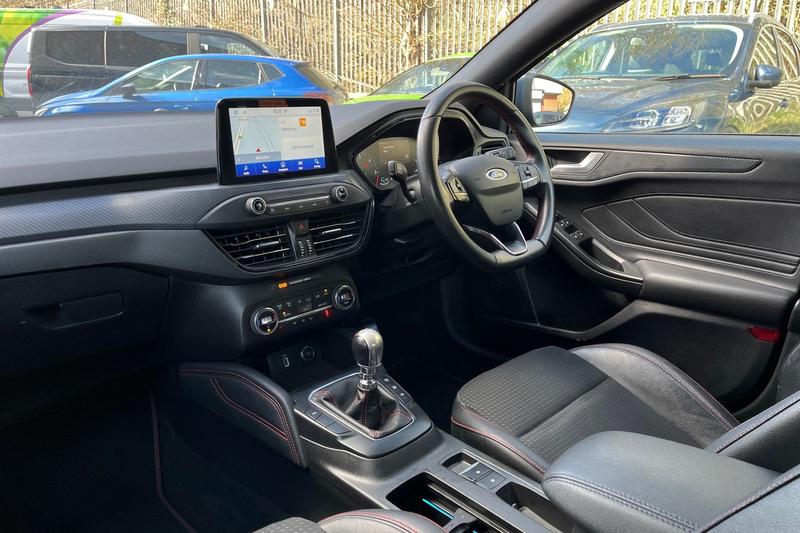 Used Ford Focus 2018 for sale - 77834385: Photo 18