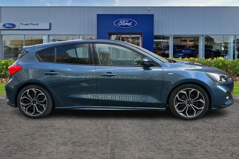 Used Ford Focus 2018 for sale - 77834385: Photo 3