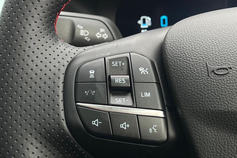 Used Ford Kuga 2025 for sale - 77274834: Photo 36