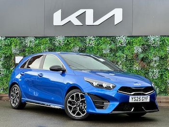 Used Kia Ceed 2025 for sale - 76400221: Photo
