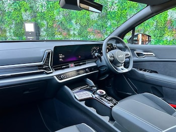 Used Kia Sportage 2025 for sale - 76400213: Photo