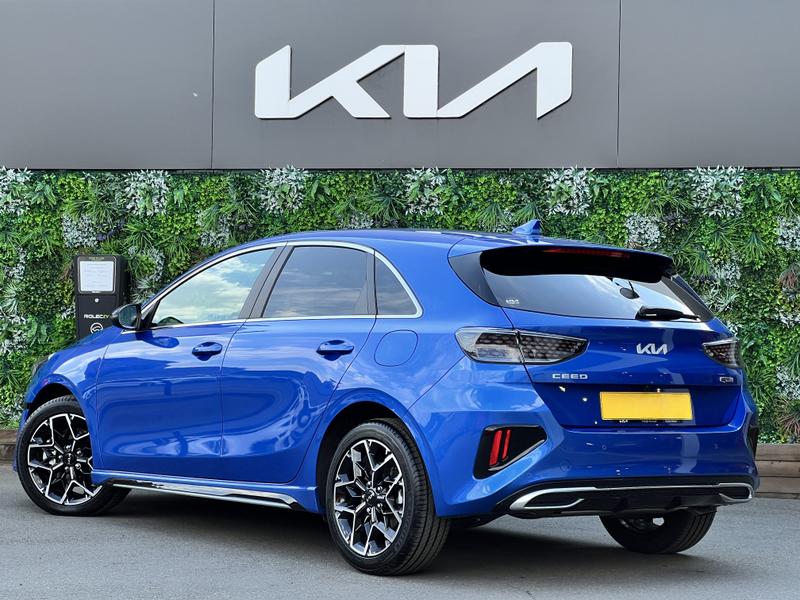 Used Kia Ceed 2025 for sale - 76400245: Photo 2