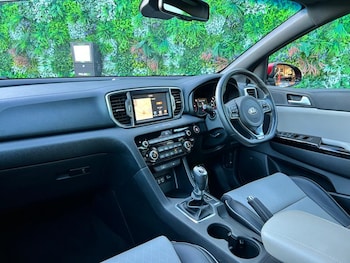 Used Kia Sportage 2017 for sale - 77006018: Photo