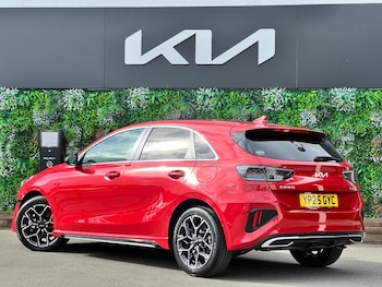 Used Kia Ceed 2025 for sale - 76400259: Photo