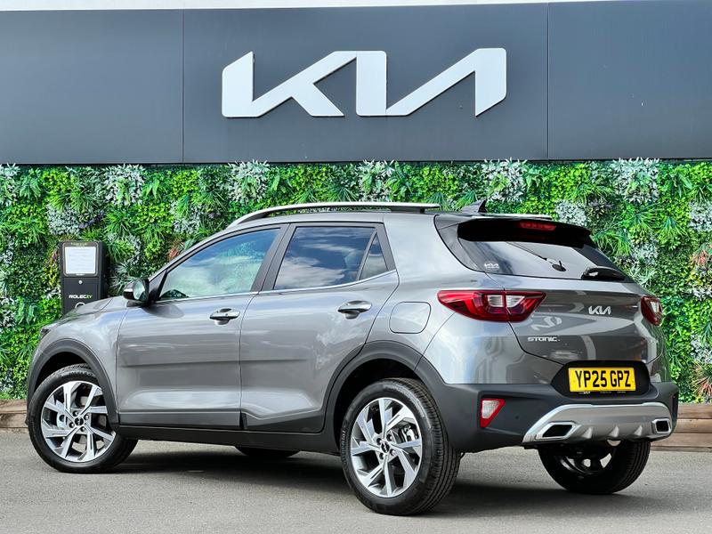 Used Kia Stonic 2025 for sale - 76400222: Photo 2