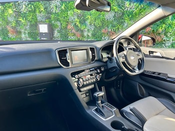 Used Kia Sportage 2016 for sale - 76603428: Photo