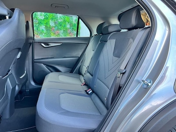 Used Kia Niro undefined for sale - 76400240: Photo