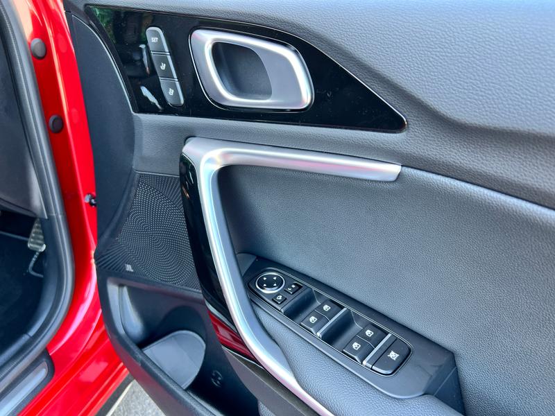 Used Kia Ceed 2025 for sale - 76400228: Photo 17