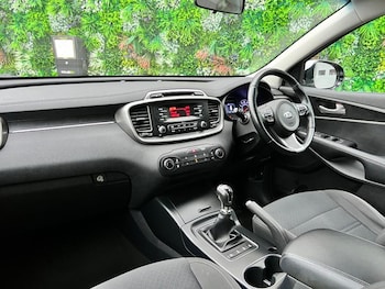 Used Kia Sorento 2016 for sale - 77161150: Photo