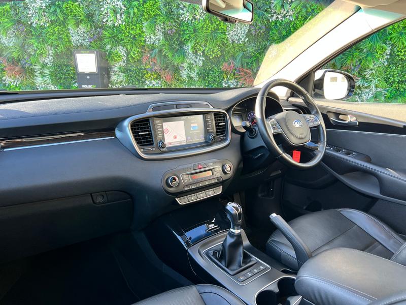 Used Kia Sorento 2018 for sale - 76782398: Photo 3