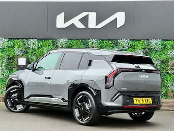 Used Kia EV3 2025 for sale - 77138389: Photo
