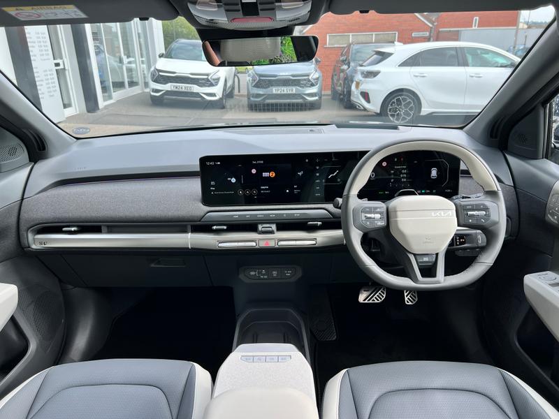 Used Kia EV3 2025 for sale - 76400200: Photo 12
