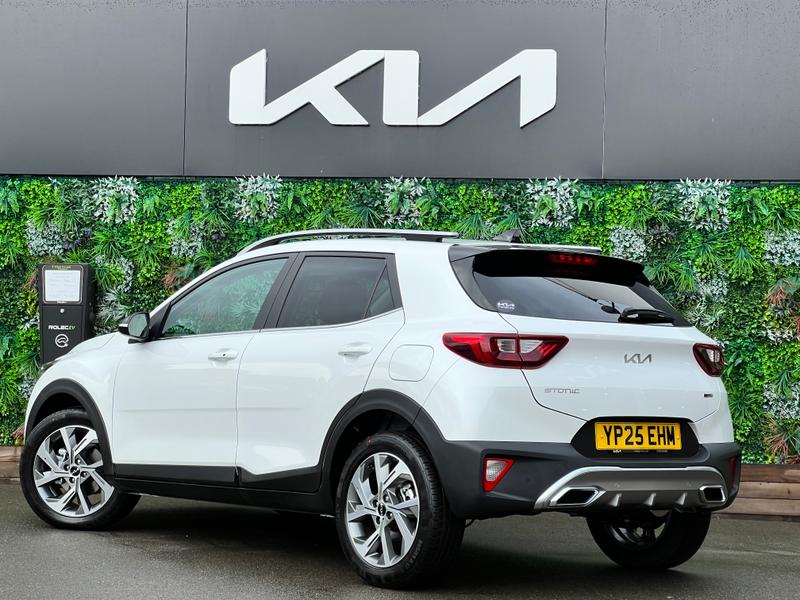 Used Kia Stonic 2025 for sale - 76405273: Photo 2