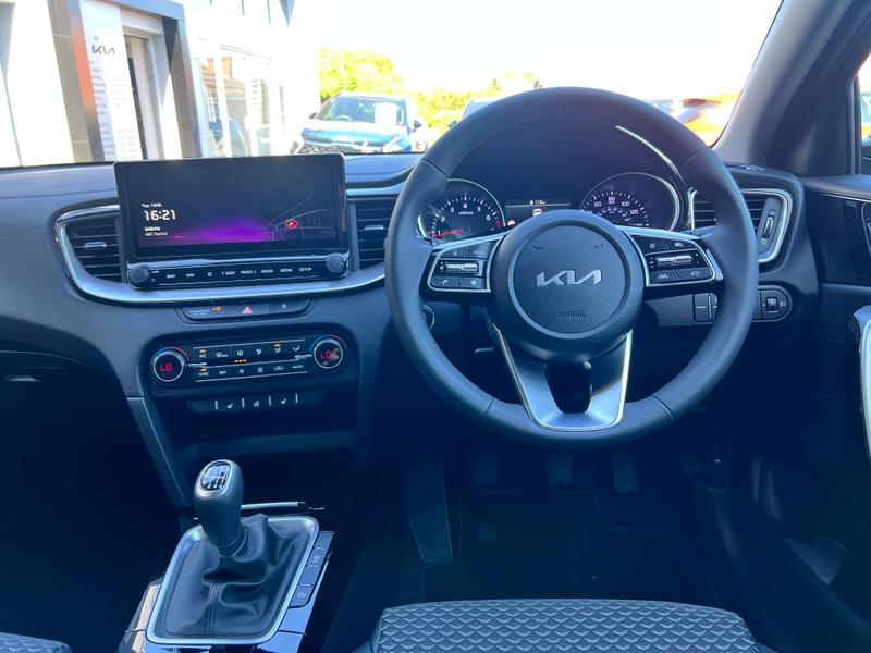 Used Kia Ceed 2025 for sale - 76400210: Photo 13