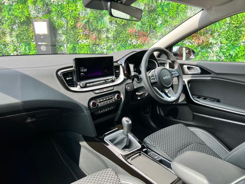 Used Kia Ceed 2025 for sale - 77292885: Photo 3