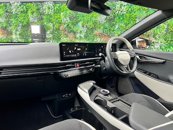 Used Kia EV6 2025 for sale - 76400237: Photo