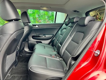 Used Kia Sportage undefined for sale - 76400203: Photo