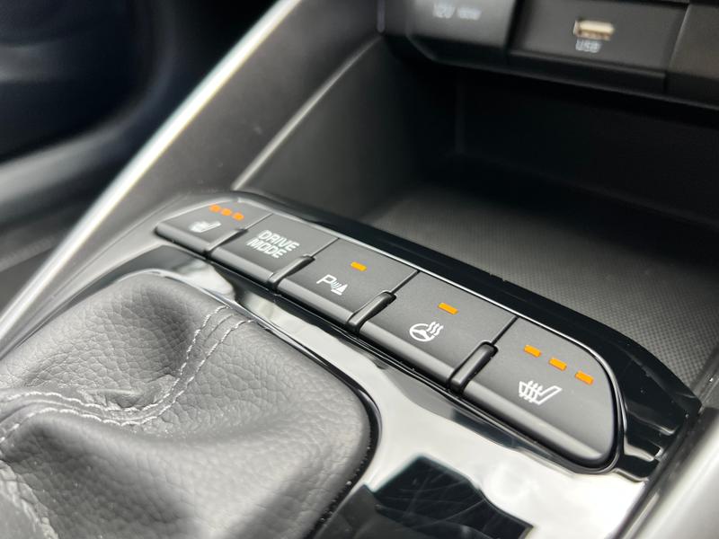 Used Kia Stonic 2025 for sale - 77332533: Photo 21