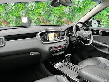 Used Kia Sorento 2018 for sale - 77501415: Photo