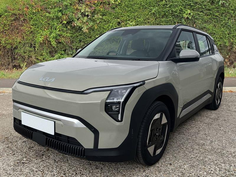 Used Kia EV3 2025 for sale - 77274981: Photo 1