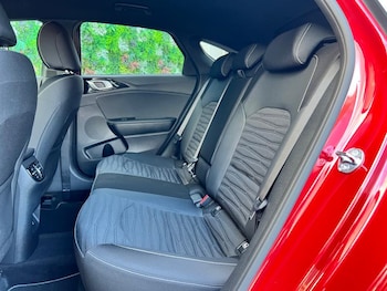 Used Kia Pro Ceed 2025 for sale - 76400261: Photo