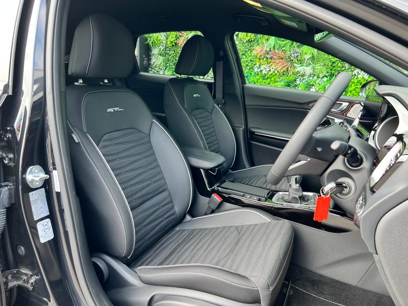 Used Kia Ceed 2025 for sale - 76400250: Photo 10