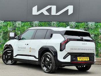 Used Kia EV3 2025 for sale - 77048081: Photo