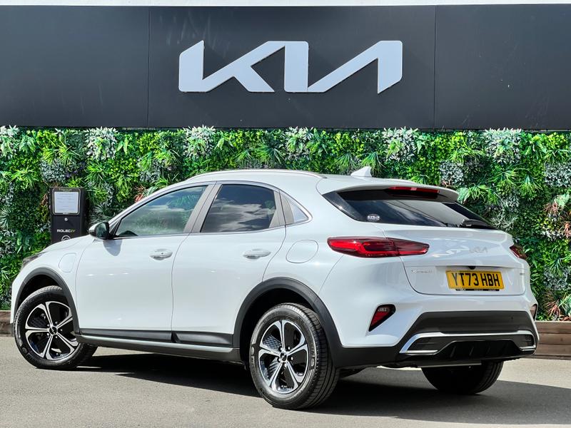 Used Kia XCeed 2023 for sale - 76400227: Photo 2