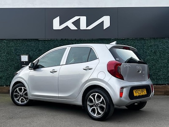 Used Kia Picanto 2023 for sale - 76400211: Photo