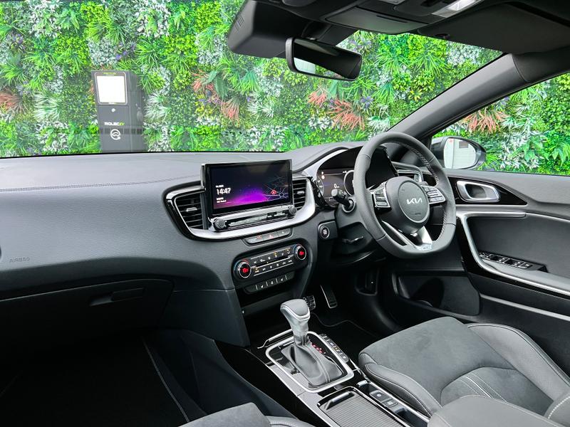 Used Kia XCeed 2025 for sale - 77148108: Photo 3