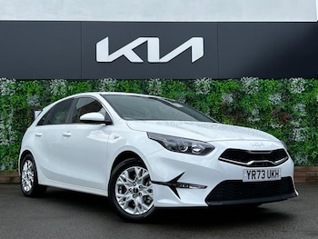 Used Kia Ceed 2023 for sale - 76400208: Photo